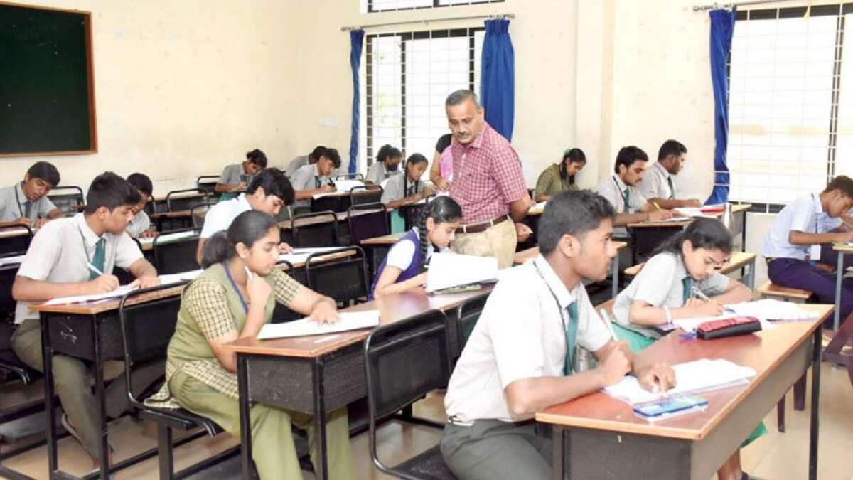 Karnataka SSLC and 2nd PUC Exam Timetables Announced