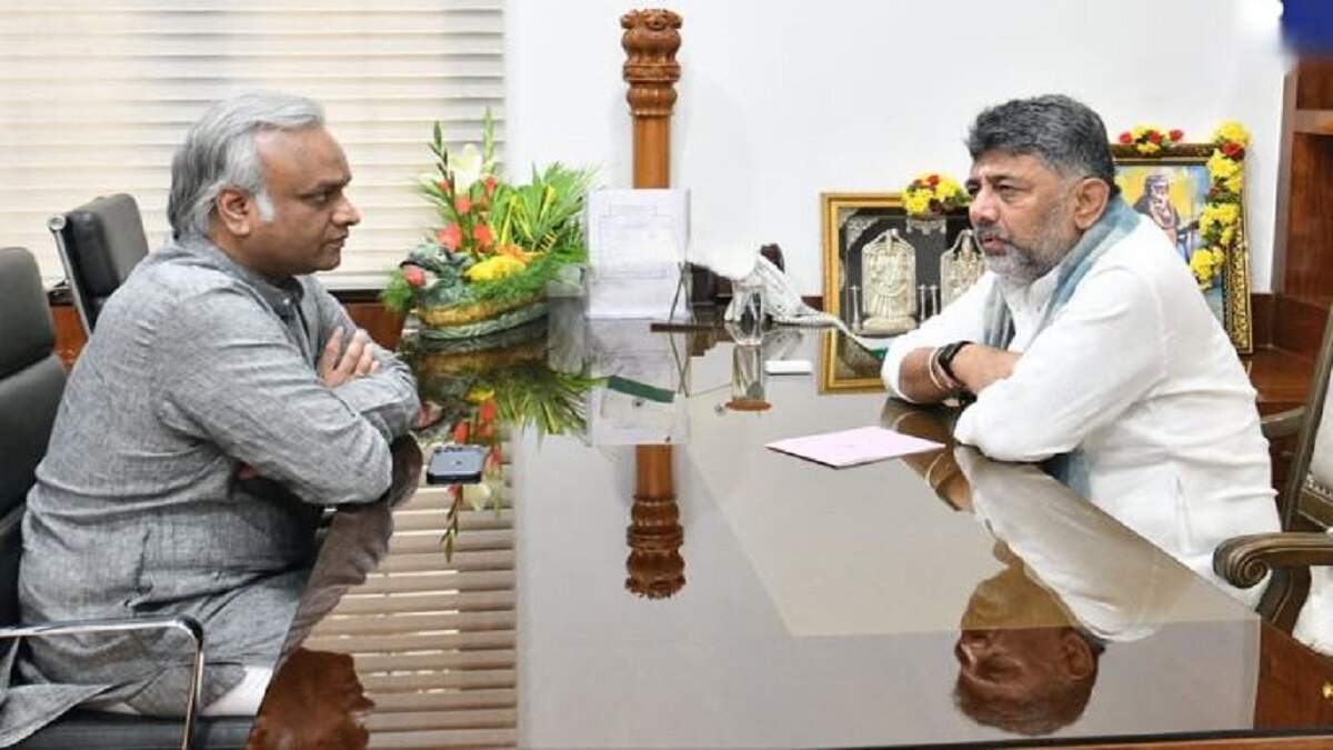 Karnataka Sting Operation Row Big Twist: Priyank Kharge Meets CM D.K. Shivakumar