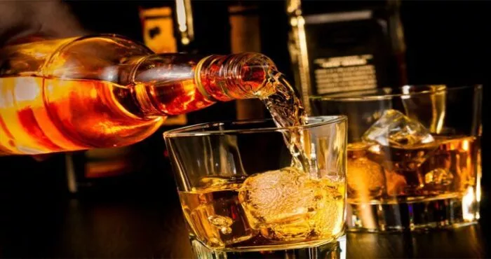 Liquor shop will close in Karnataka from Friday 10pm January 7