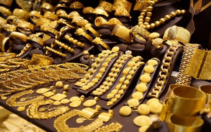 Gold price down in India, down Rs 5000 in 2 months