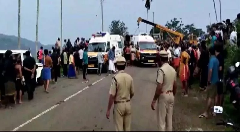 Bus overturns in Kerala: 18 Sabarimala pilgrims injured